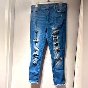 Distressed American Eagle super stretch jeans size 14 short